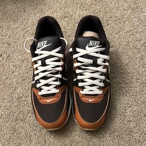 NWT Men’s Nike Air Max Command LTR, Brown, 9 CT1691 200 SAMPLE